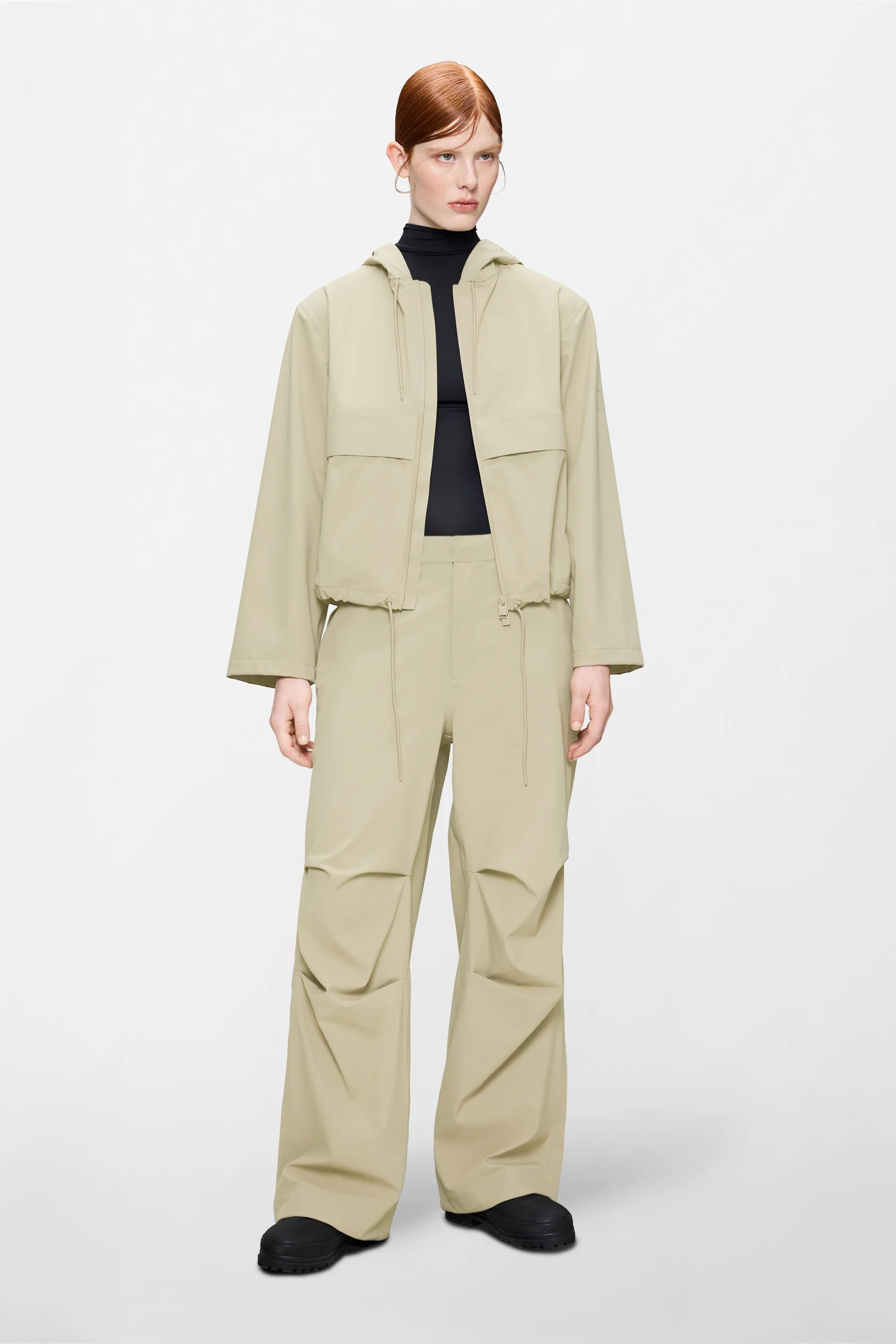 Suva Hardshell Short String W Jacket - Image 10