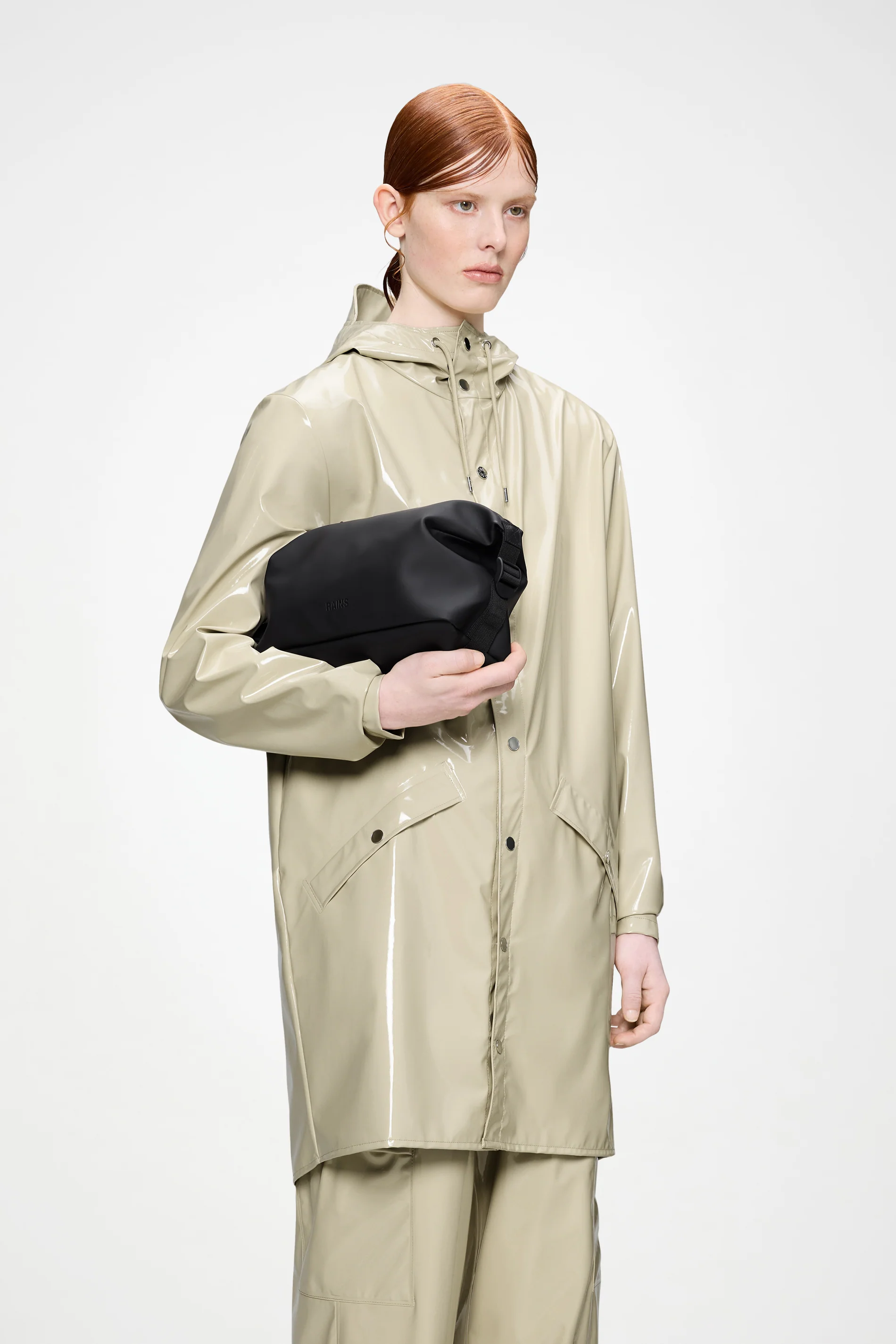 Hilo Wash Bag - Image 26